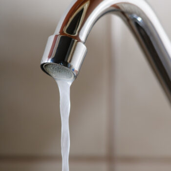 5 Easy Tips to Boost your Home’s Low Water Pressure
